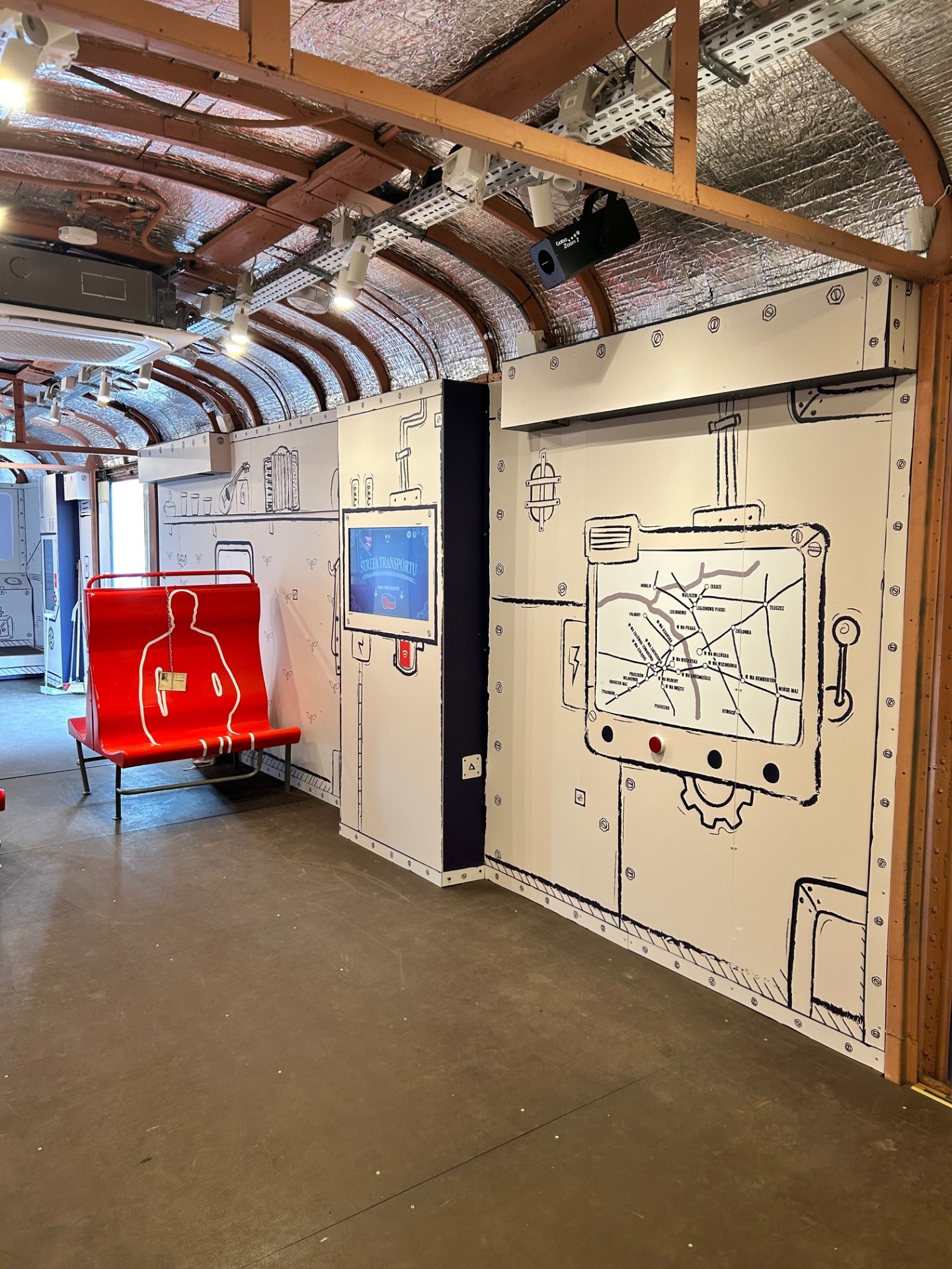 Wagon Zagadek — immersyjny escape room w zabytkowym wagonie — zdjęcie 6